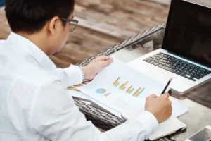 Peran Data HR dalam Pengambilan Keputusan di Era Digitalisasi HR